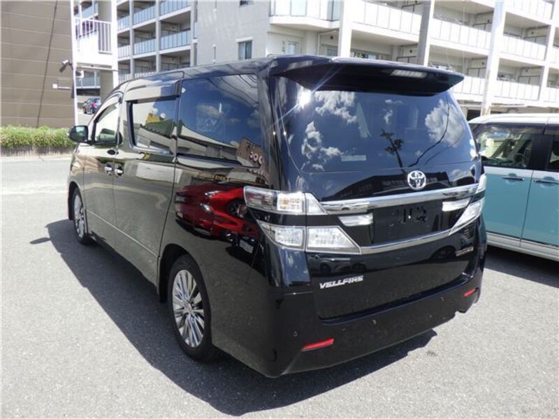 VELLFIRE