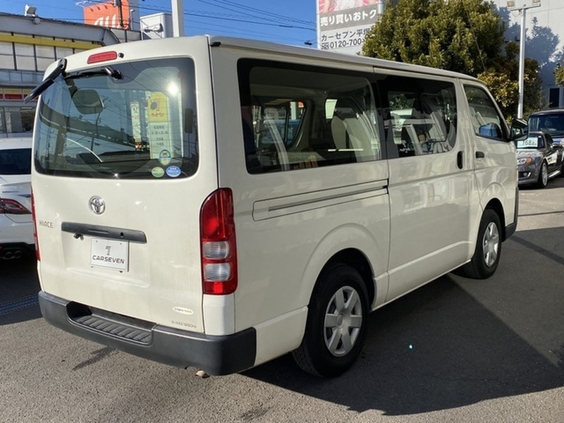 HIACE VAN