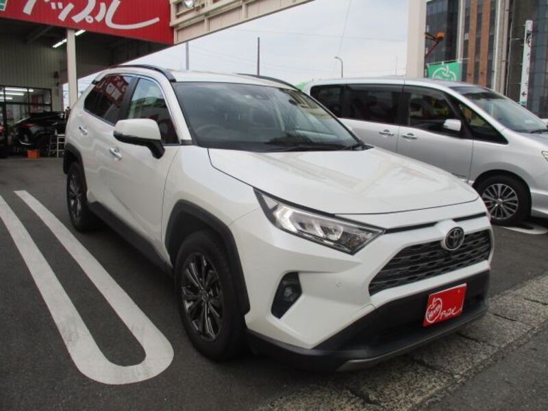 RAV4