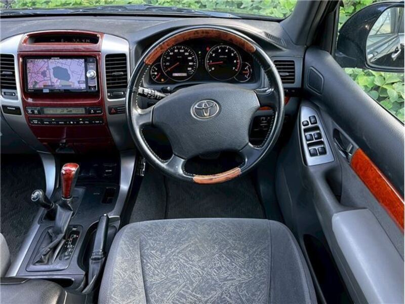 LAND CRUISER PRADO