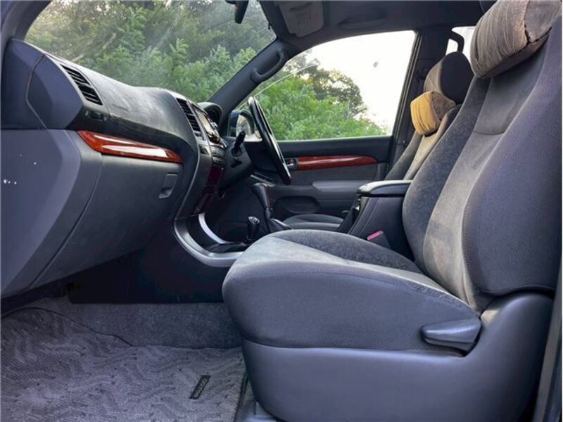 LAND CRUISER PRADO