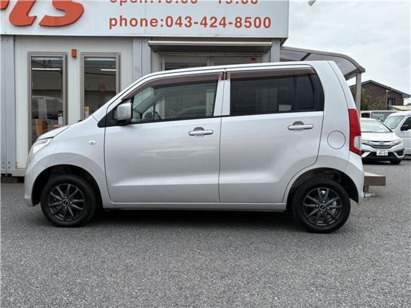 WAGON R