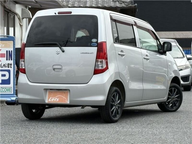 WAGON R