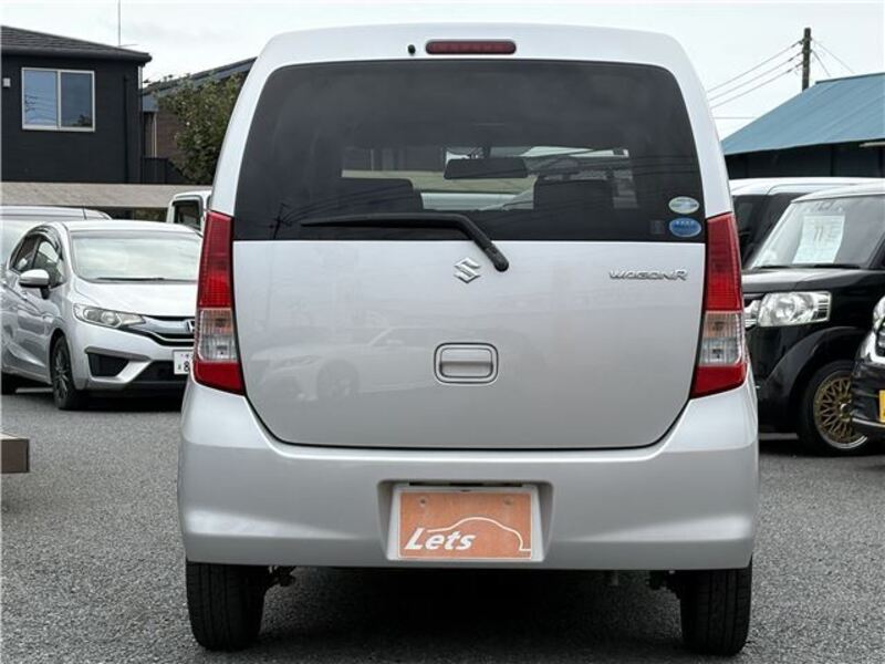 WAGON R