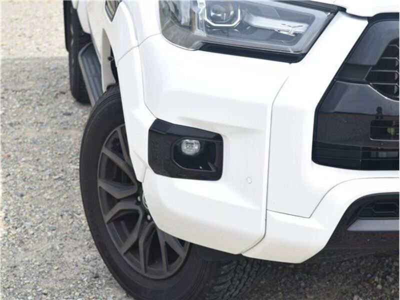 HILUX