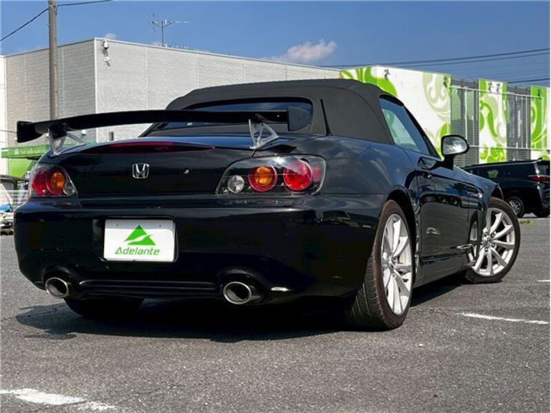 S2000