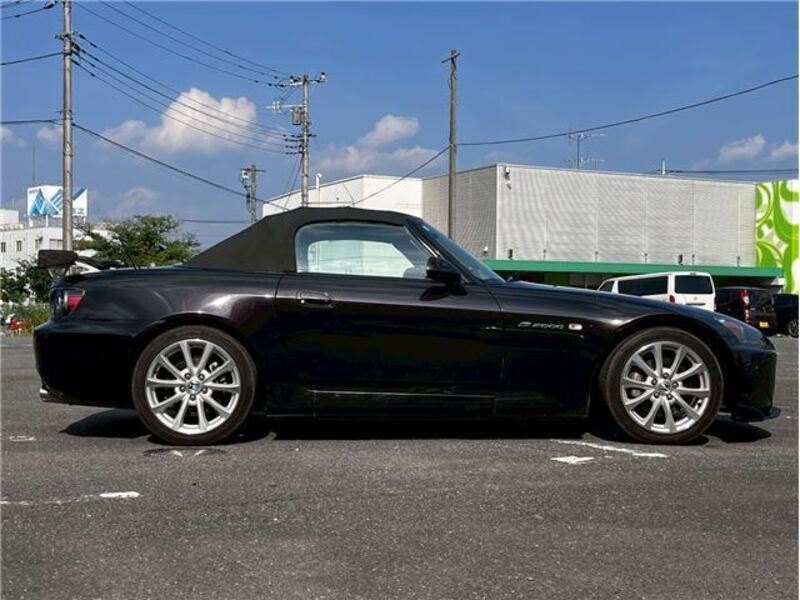 S2000
