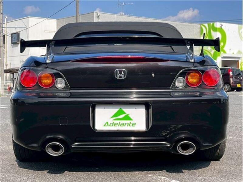 S2000