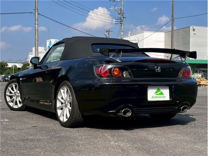 S2000