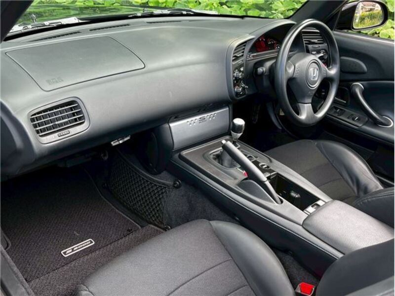 S2000