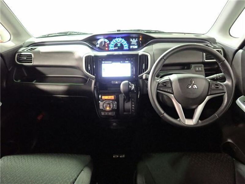 DELICA D2