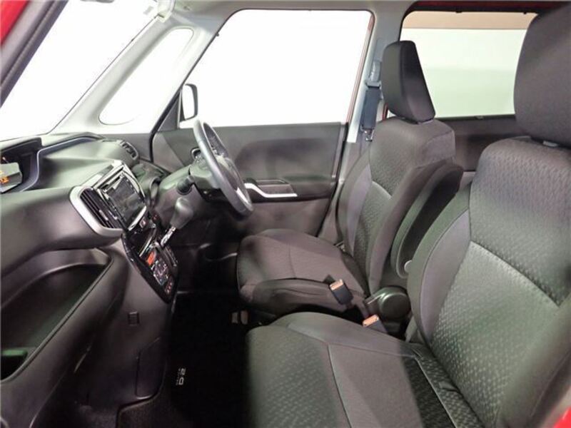 DELICA D2
