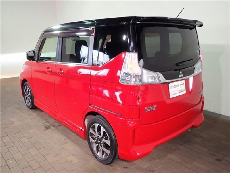 DELICA D2