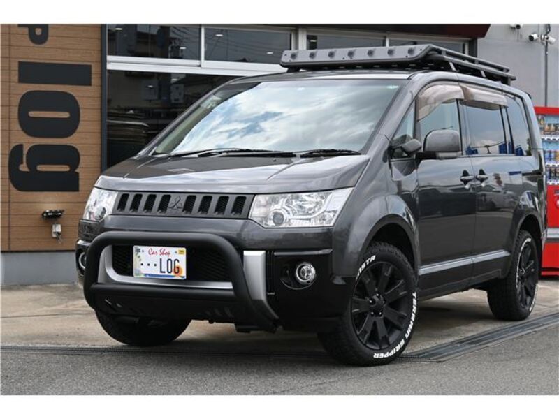 MITSUBISHI DELICA