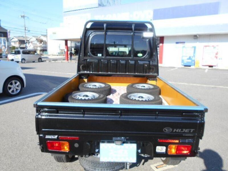HIJET TRUCK