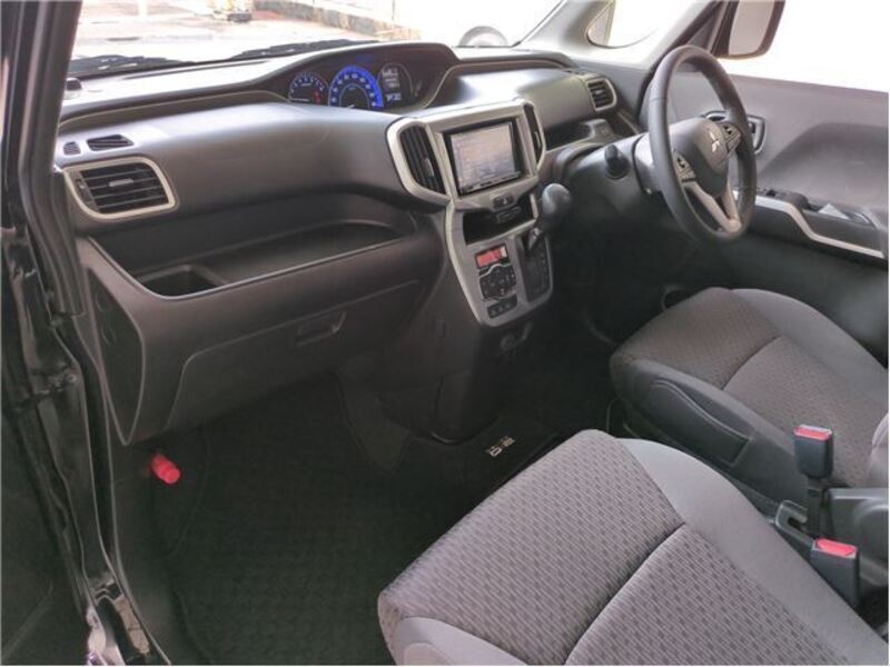 DELICA D2
