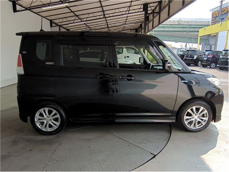 DELICA D2
