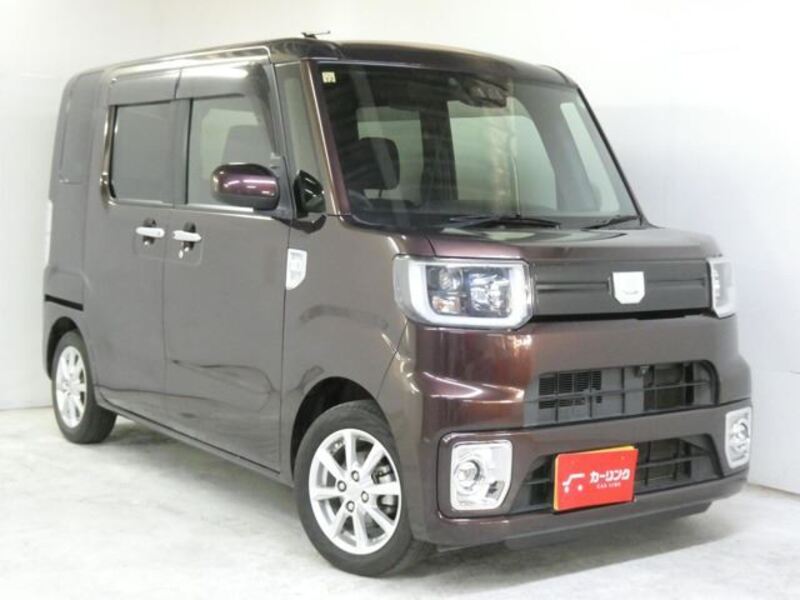 DAIHATSU WAKE