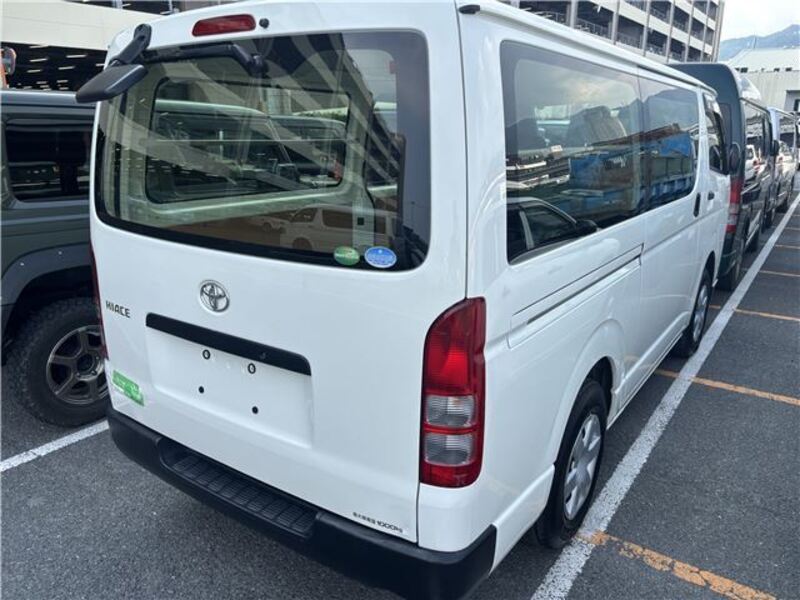 HIACE VAN