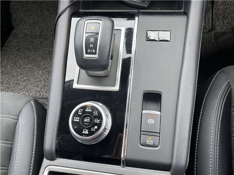 OUTLANDER PHEV
