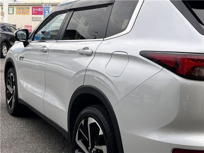 OUTLANDER PHEV