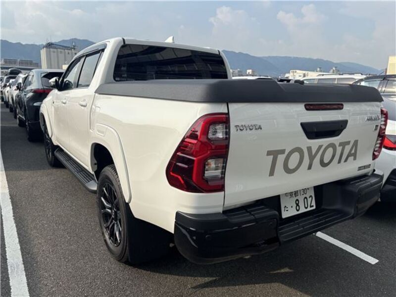 HILUX