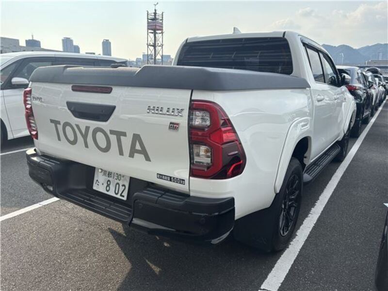 HILUX