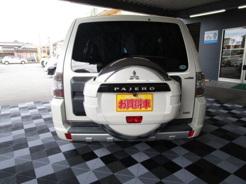 PAJERO
