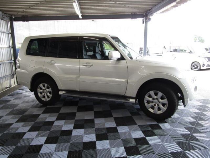 PAJERO
