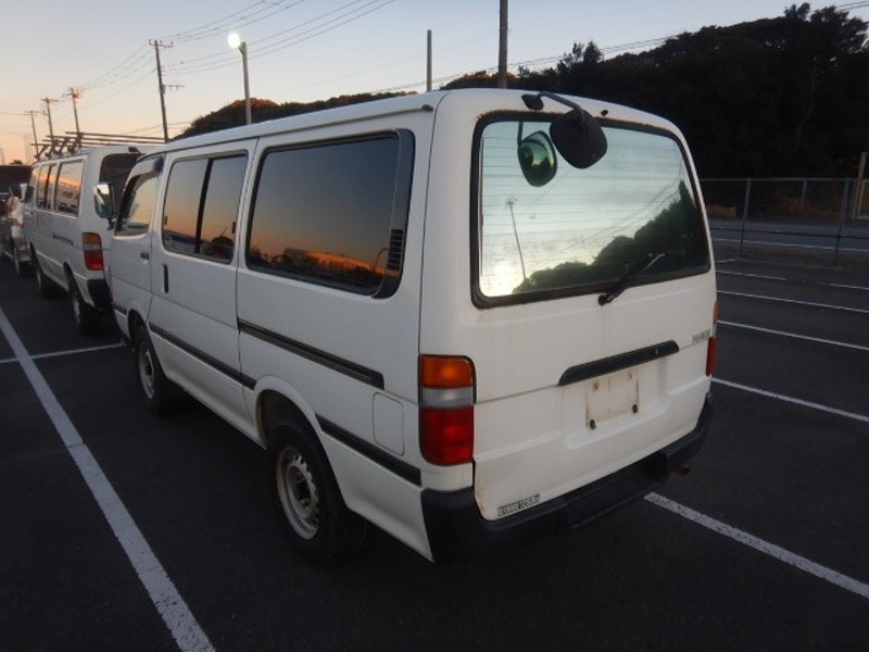 HIACE VAN-8