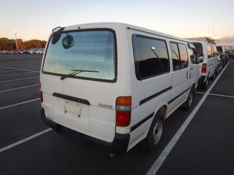 HIACE VAN-9