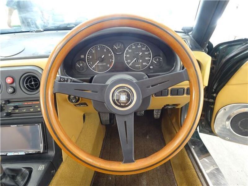 EUNOS ROADSTER