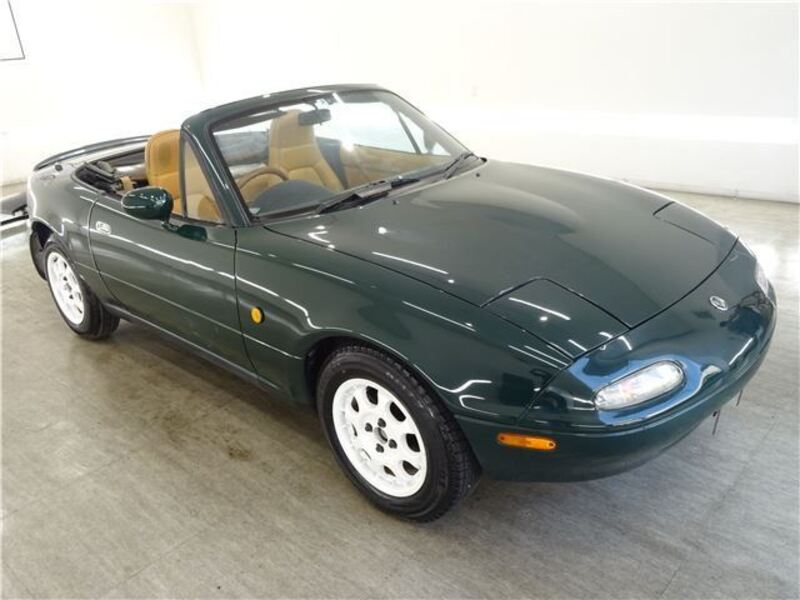 EUNOS ROADSTER