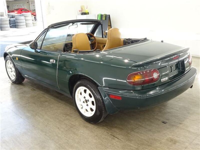 EUNOS ROADSTER