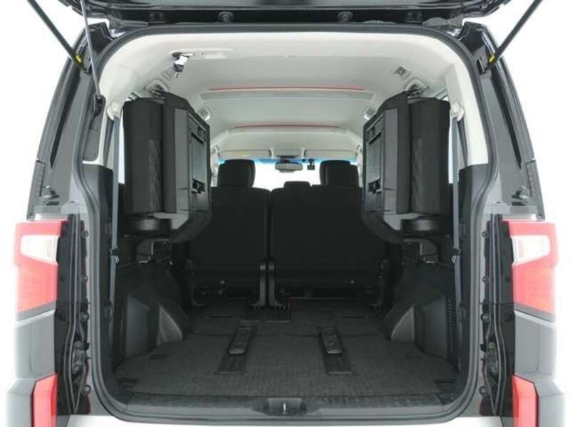 DELICA D5