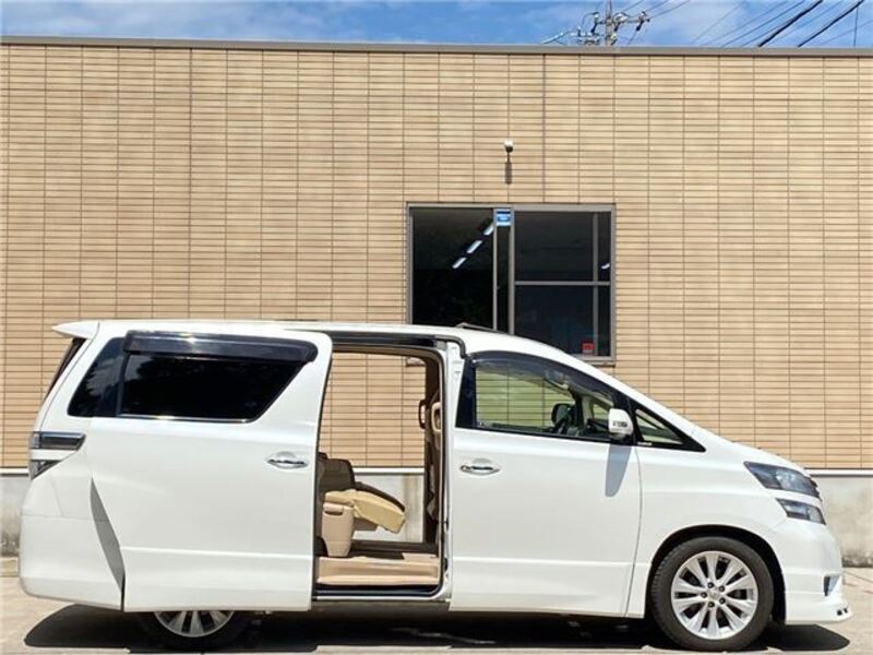 VELLFIRE
