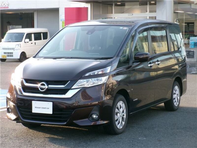 NISSAN SERENA