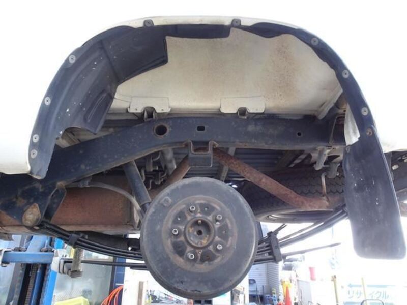 HILUX