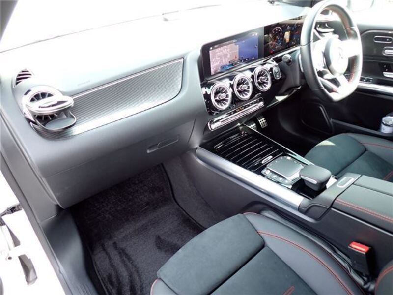 B-CLASS