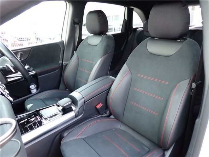 B-CLASS