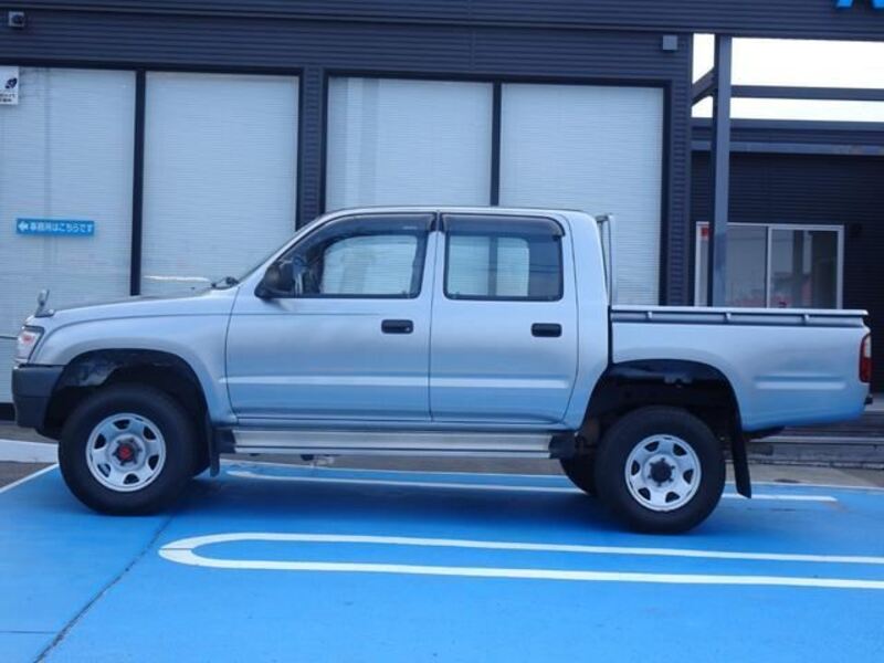HILUX