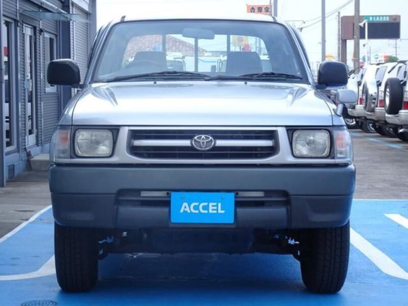 HILUX