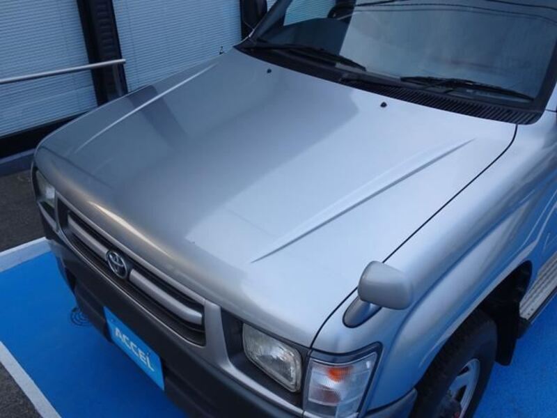 HILUX