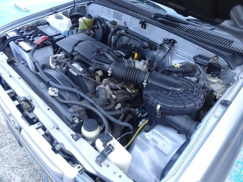 HILUX