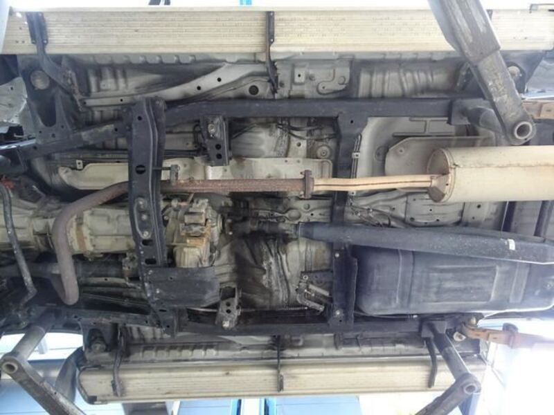 HILUX