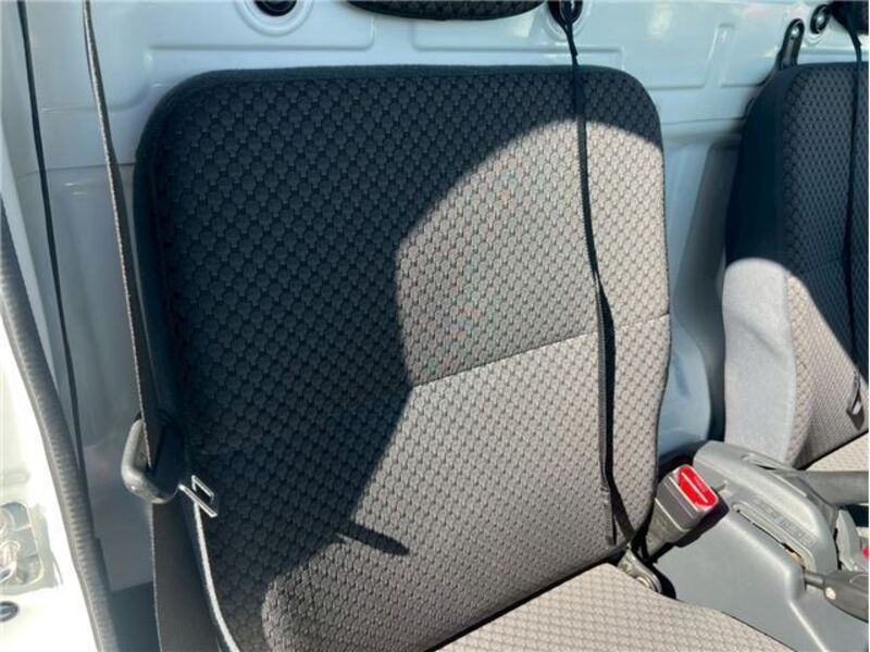 MINICAB TRUCK