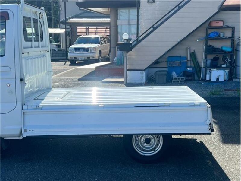MINICAB TRUCK
