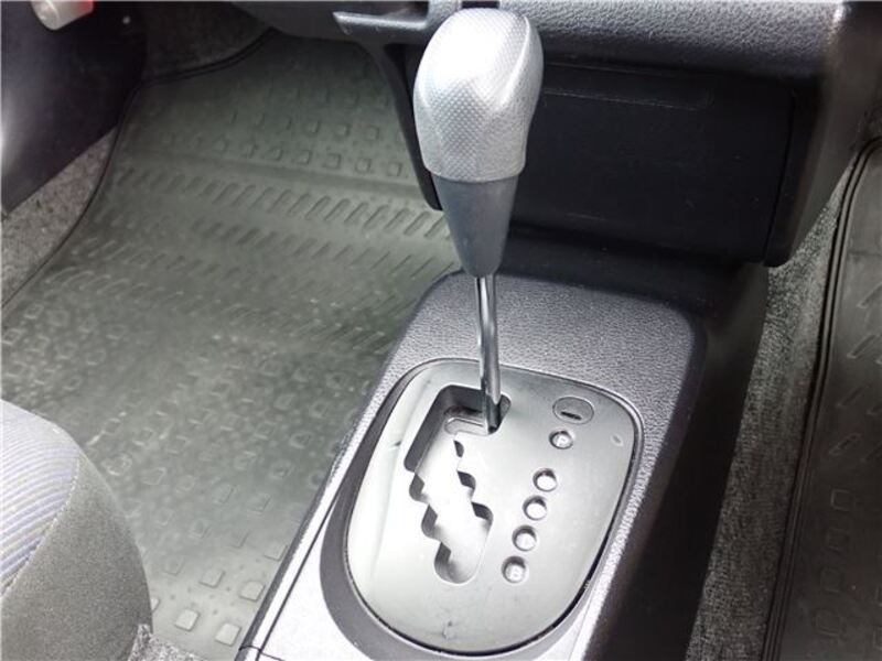 SUCCEED VAN