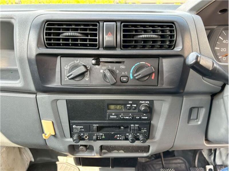 MINICAB TRUCK