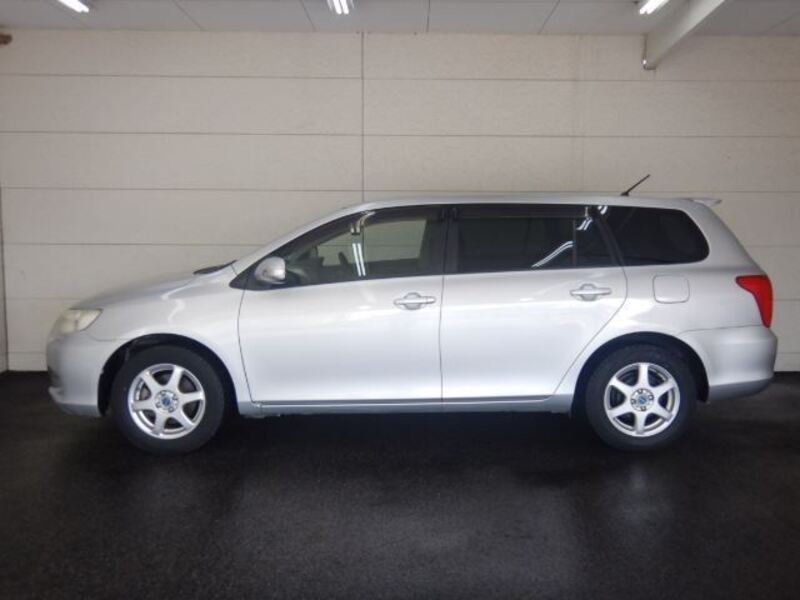 COROLLA FIELDER